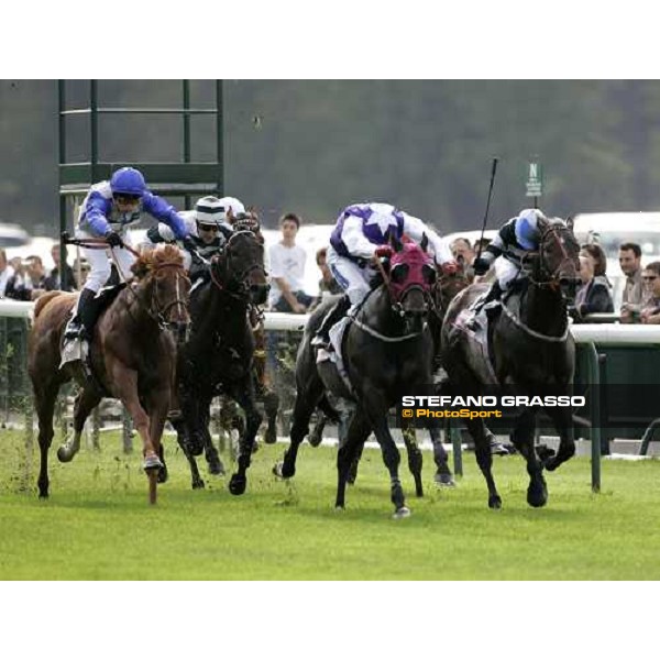 Jamie Spencer on Desert Lord wins the Prix de l\' Abbaye de Longchamp Majestic Barriere beating Reverence and Moss Vale Paris Longchamp, 1st october 2006 ph. Stefano Grasso