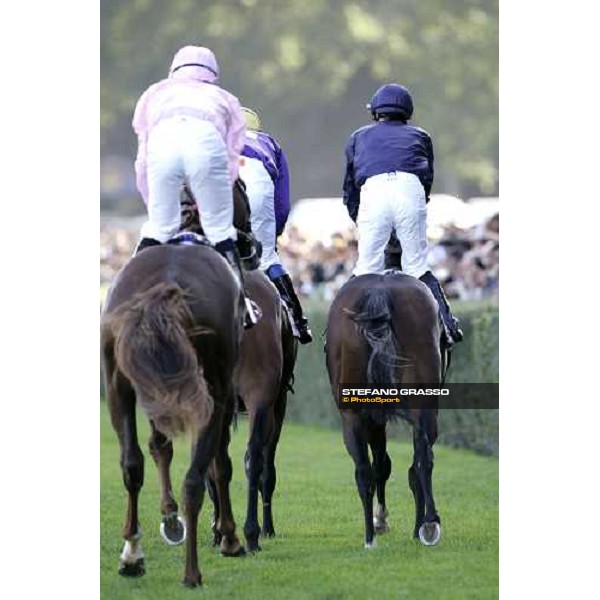 Kieren Fallon on Holy Roman Emperor comes back after winning Prix Jean Luc Lagardere Paris Longchamp, 1st october 2006 ph. Stefano Grasso