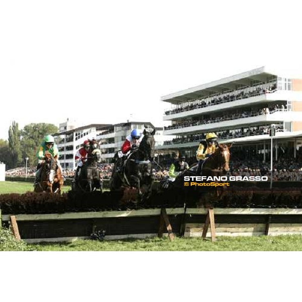 horses jump in front of Pardubice grandstands for the 116¡ Velka Pardubicka PArdubice, 8th october 2006 ph. Stefano Grasso