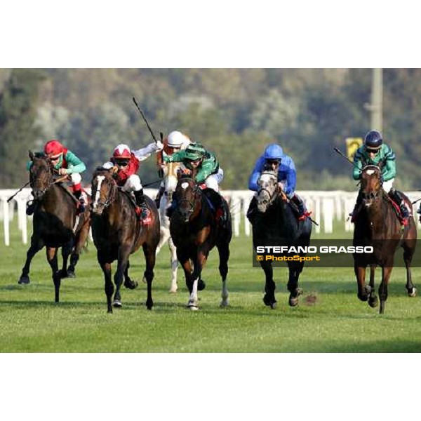 Davy Bonilla on Laverock (2nd from left) wins the Gran Premio del Jockey Club beating Dario Vargiu on Fair Nashwan and Frankie Dettori on Cherry Mix Milan San Siro, 15th october 2006 ph. Stefano Grasso