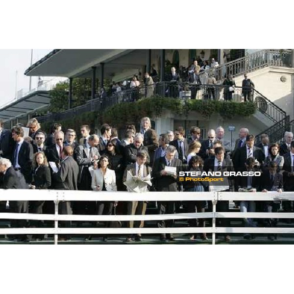 racegoers at San Siro Milan San Siro, 15th october 2006 ph. Stefano Grasso