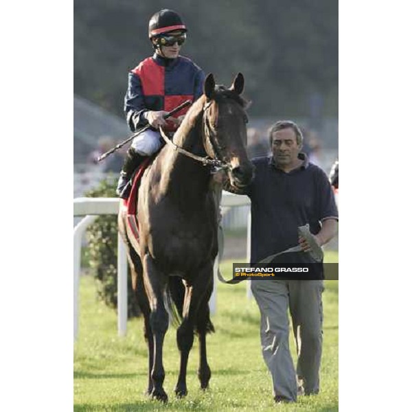 Gran Premio del Jockey Club - parade - Miles Gloriosus with Mirco Demuro Milan San Siro 15th october 2006 ph. Stefano Grasso