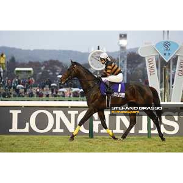 Yutaka Take on Kitasan Black wins the 36th Japan Cup in association with Longines Tokyo,27th nov.2016 ph.Stefano Grasso/Longines