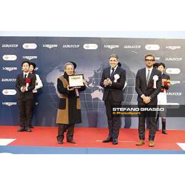 The prize giving ceremony of the 36th Japan Cup in association with Longines Tokyo,27th nov.2016 ph.Stefano Grasso/Longines