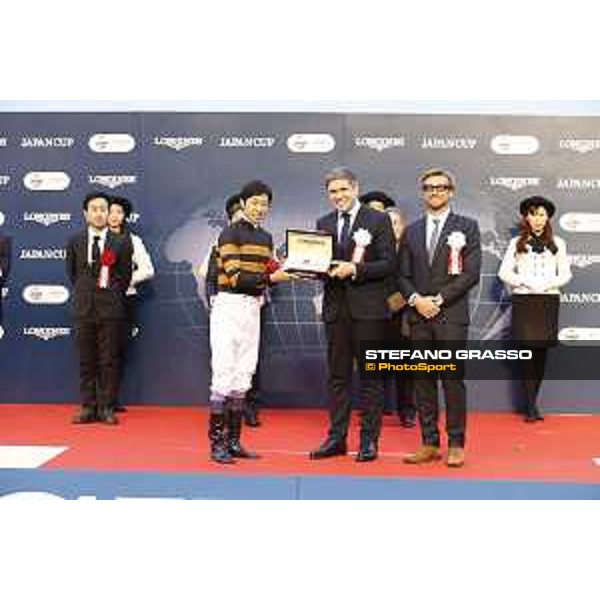The prize giving ceremony of the 36th Japan Cup in association with Longines Tokyo,27th nov.2016 ph.Stefano Grasso/Longines