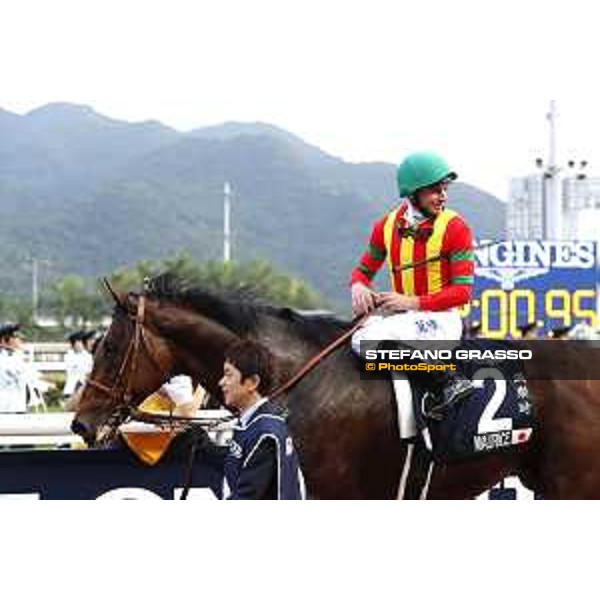 Longines KHIR - Ryan Moore on Maurice wins the Longines Hong Kong Cup Hong Kong,9th dec.2016 ph.Stefano Grasso/Longines