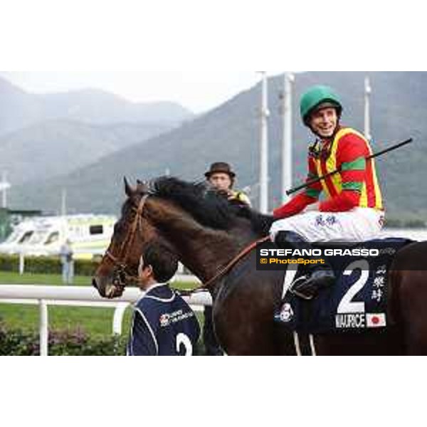 Longines KHIR - Ryan Moore on Maurice wins the Longines Hong Kong Cup Hong Kong,9th dec.2016 ph.Stefano Grasso/Longines