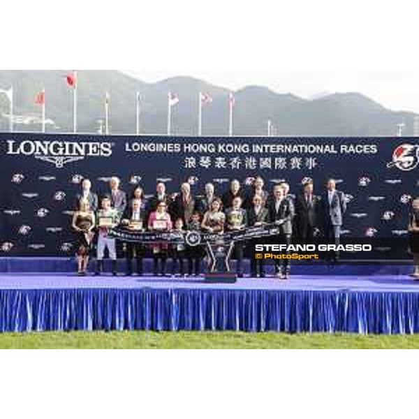 Longines KHIR - Zac Purton on Aerovelocity wins the Longines Hong Kong Sprint Hong Kong,9th dec.2016 ph.Stefano Grasso/Longines