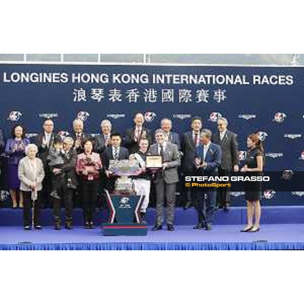 Longines KHIR - Zac Purton on Beauty Only wins the Longines Hong Kong Mile Hong Kong,9th dec.2016 ph.Stefano Grasso/Longines