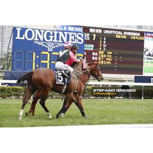 Longines KHIR - Zac Purton on Beauty Only wins the Longines Hong Kong Mile Hong Kong,9th dec.2016 ph.Stefano Grasso/Longines