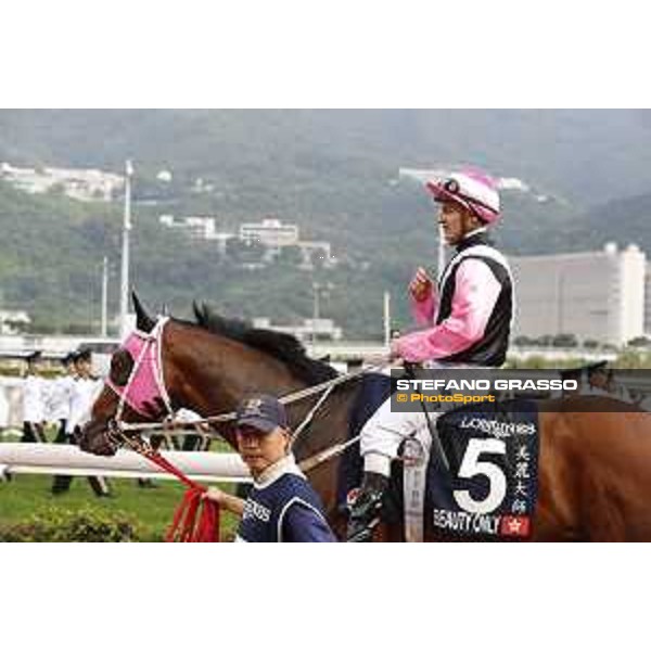 Longines KHIR - Zac Purton on Beauty Only wins the Longines Hong Kong Mile Hong Kong,9th dec.2016 ph.Stefano Grasso/Longines