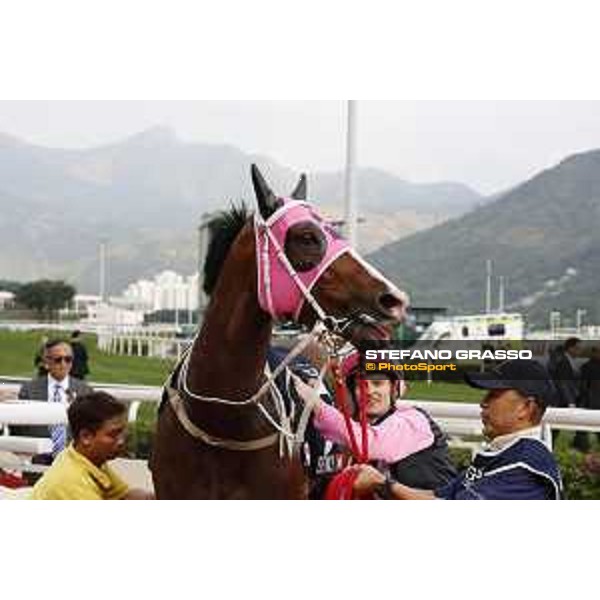 Longines KHIR - Zac Purton on Beauty Only wins the Longines Hong Kong Mile Hong Kong,9th dec.2016 ph.Stefano Grasso/Longines