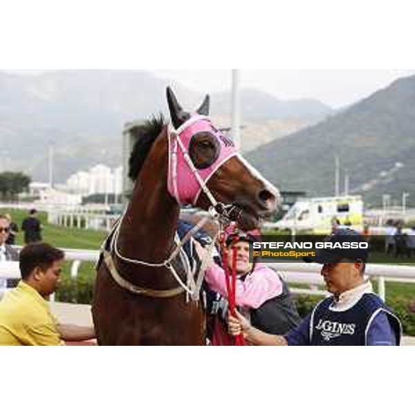 Longines KHIR - Zac Purton on Beauty Only wins the Longines Hong Kong Mile Hong Kong,9th dec.2016 ph.Stefano Grasso/Longines