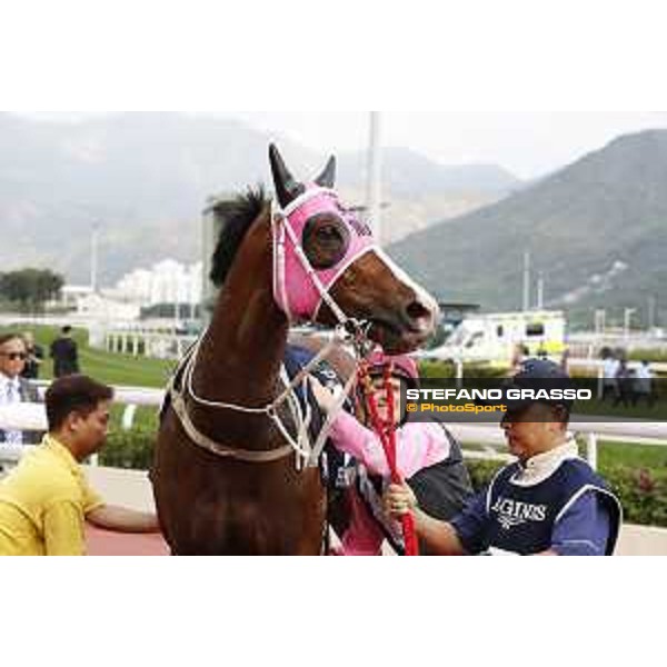 Longines KHIR - Zac Purton on Beauty Only wins the Longines Hong Kong Mile Hong Kong,9th dec.2016 ph.Stefano Grasso/Longines