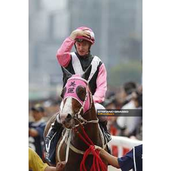 Longines KHIR - Zac Purton on Beauty Only wins the Longines Hong Kong Mile Hong Kong,9th dec.2016 ph.Stefano Grasso/Longines