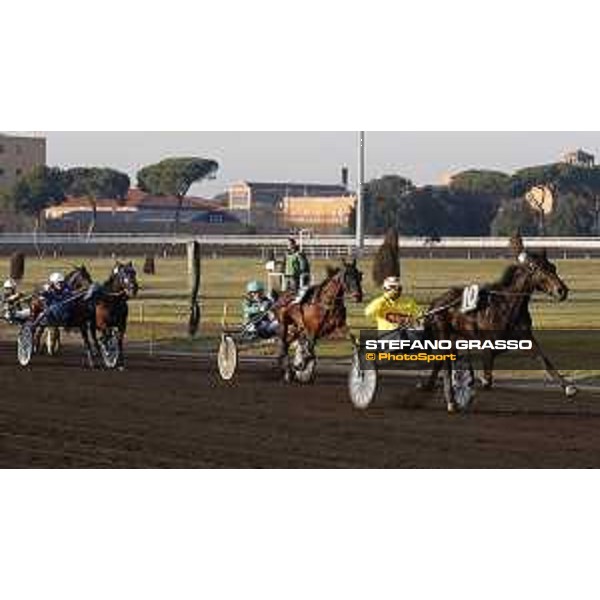 Alessandro Gocciadoro with Trendy Ok wins the Galà Internazionale del Trotto Rome,Capannelle racecourse 26th dec.2016 ph.Stefano Grasso