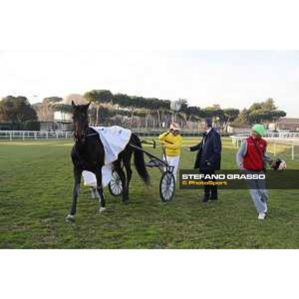 Alessandro Gocciadoro with Trendy Ok wins the Galà Internazionale del Trotto Rome,Capannelle racecourse 26th dec.2016 ph.Stefano Grasso