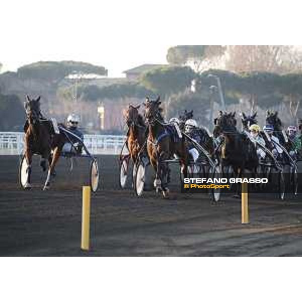 Antonio Di Nardo with Vale Capar wins the Gran Premio Allevatori Filly Rome,Capannelle racecourse 26th dec.2016 ph.Stefano Grasso