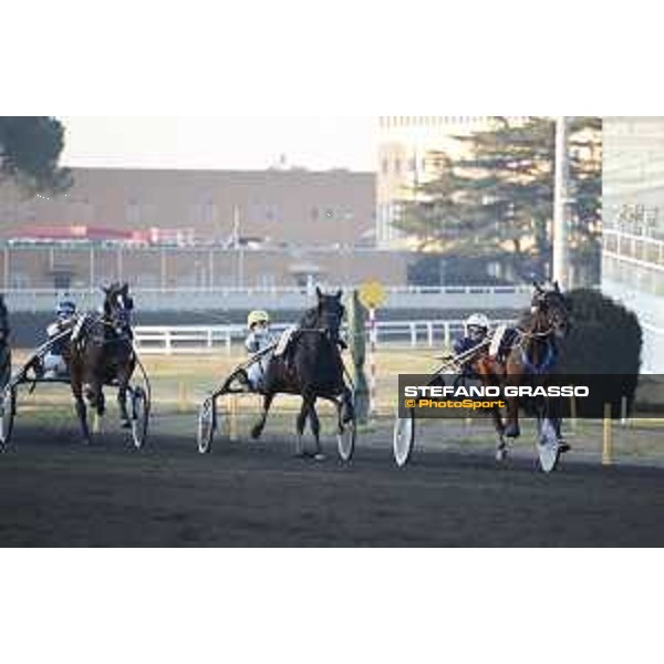 Antonio Di Nardo with Vale Capar wins the Gran Premio Allevatori Filly Rome,Capannelle racecourse 26th dec.2016 ph.Stefano Grasso