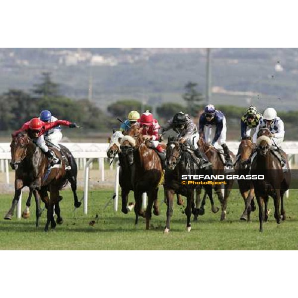 last few meters to the line of Premio Nearco - Endo Botti on Rumsfeld (left) wins beating William Mongil on Silex Rome Capannelle, 22nd october 2006 ph. Stefano Grasso