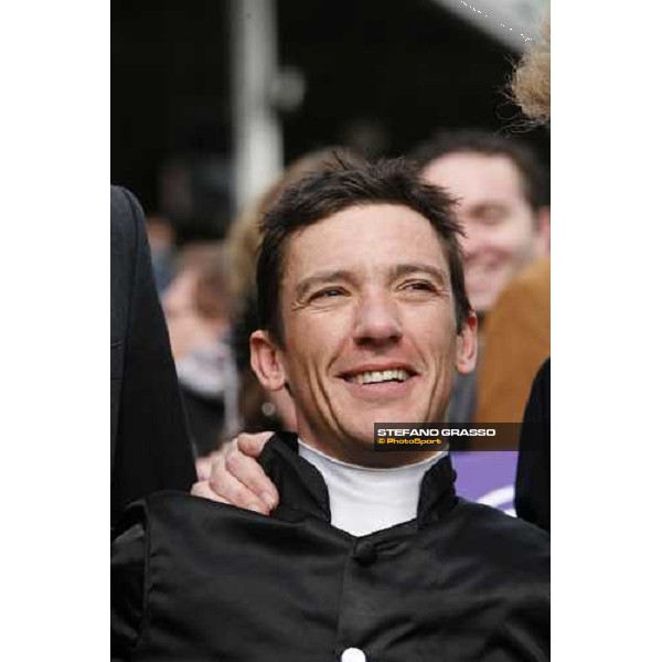 Frankie Dettori after winning on Oujia Board the Emirates Airline Breeders\' Cup Filly \' Mare Turf Louisville Churchill Downs, 4th nov. 2006 ph. Stefano Grasso