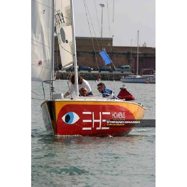 TAN 2004 - Livorno 01.05.04 Vela per non-vedenti Progetto Homerus Ph. Andrea Carloni