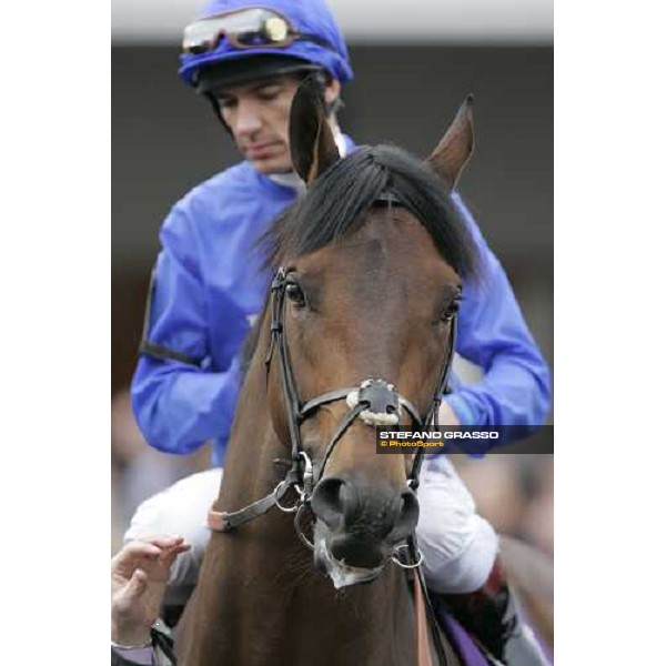 close up for Echo of Light and Frankie Dettori Louisville Churchill Downs, 4th nov. 2006 ph. Stefano Grasso