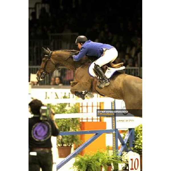 Gerco Schroder on Eurocommerce Milano wins the Gran Premio Fei World Cup Verona, 12th nov. 2006 ph. Stefano Grasso