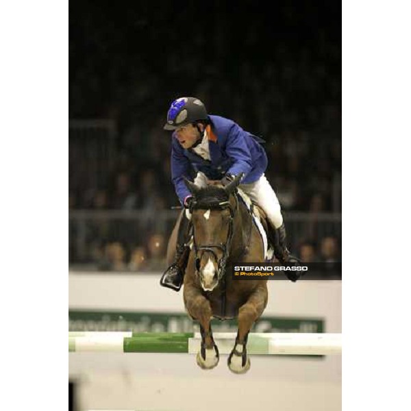 Gerco Schroder on Eurocommerce Milano parading after winning Gran Premio Fei World Cup Verona, 12th november 2006 ph. Stefano Grasso