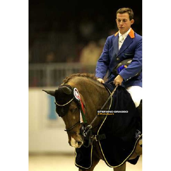 Gerco Schroder on Eurocommerce Milano parading after winning Gran Premio Fei World Cup Verona, 12th november 2006 ph. Stefano Grasso