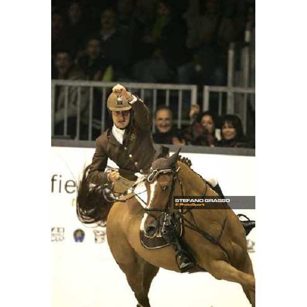 Piergiorgio Bucci on Da Zara Tabluetin 9th in the Gran Premio Fei world Cup Verona, 12th nov. 2006 ph. Stefano Grasso