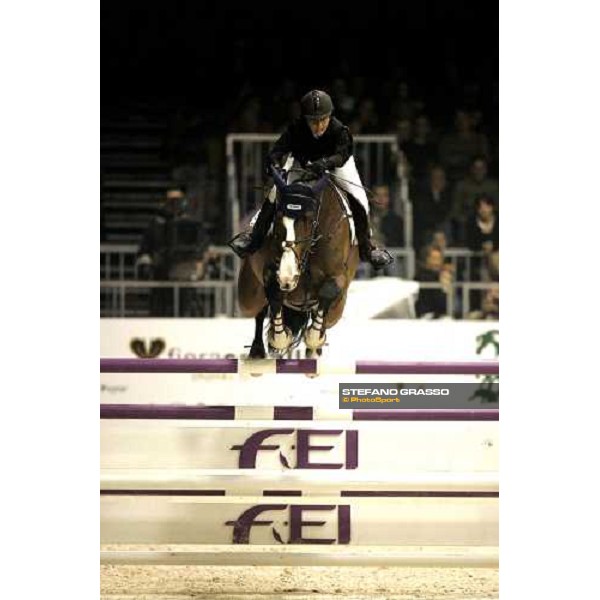Jonella Ligresti Bonomelli on Nanta, 4th in the Gran Premio Fei World Cup Verona, 12th nov. 2006 ph. Stefano Grasso