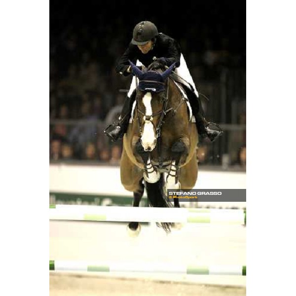 Jonella Ligresti Bonomelli on Nanta, 4th in the Gran Premio Fei World Cup Verona, 12th nov. 2006 ph. Stefano Grasso