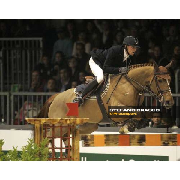 Simon Delestre on Inedite de Balme - Fei World Cup 2006 - Verona Verona, 12th nov. 2006 ph. Stefano Grasso