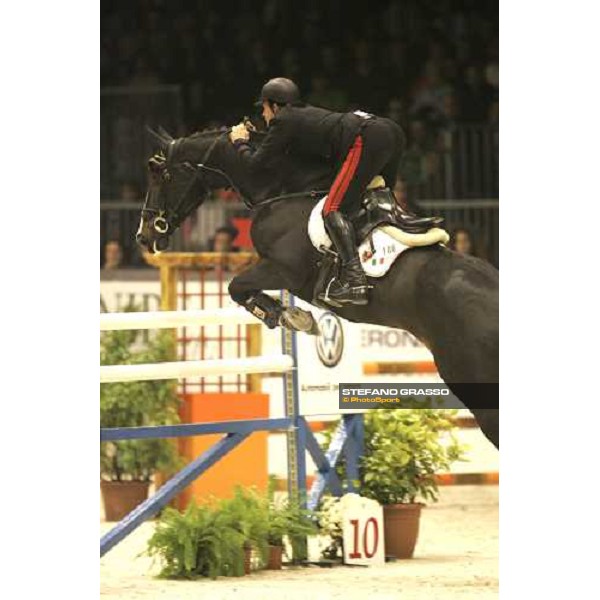 Giuseppe Rolli on Jericho de La Vie during Fei World Cup 2006 - Verona Verona, 12th nov. 2006 ph. Stefano Grasso
