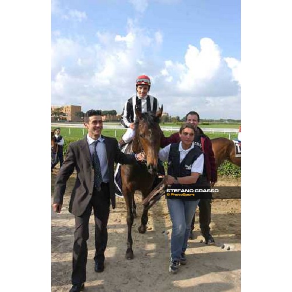 Dario Vargiu and Rumba Loca Premio Regina Elena Roma Capannelle, 1 maggio 2004 ph.Stefano Grasso