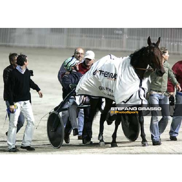 Jerry Riordan congratulates with Marco Smorgon and Giulia Grif after winning Gran Premio Orsi Mangelli beating Andrea Guzzinati with Ganimed Milan San Siro, 1st nov. 2006 ph. Stefano Grasso