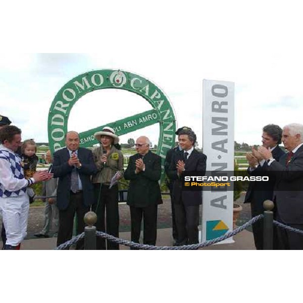 prize ceremony Premio Parioli Abn- Amro Roma Capannelle, 1 maggio 2004 ph.Stefano Grasso