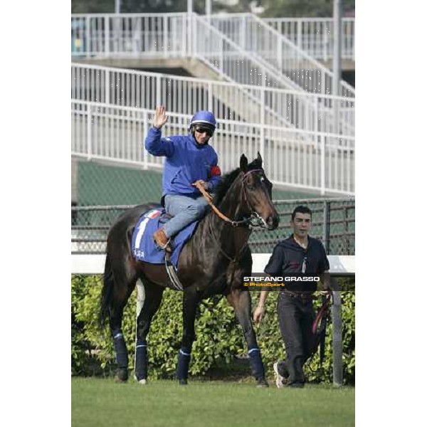 Endo Botti on Ramonti pictured at Sha Tin racetrack before morning track works Hong Kong, 6th dec. 2006 ph. Stefano Grasso