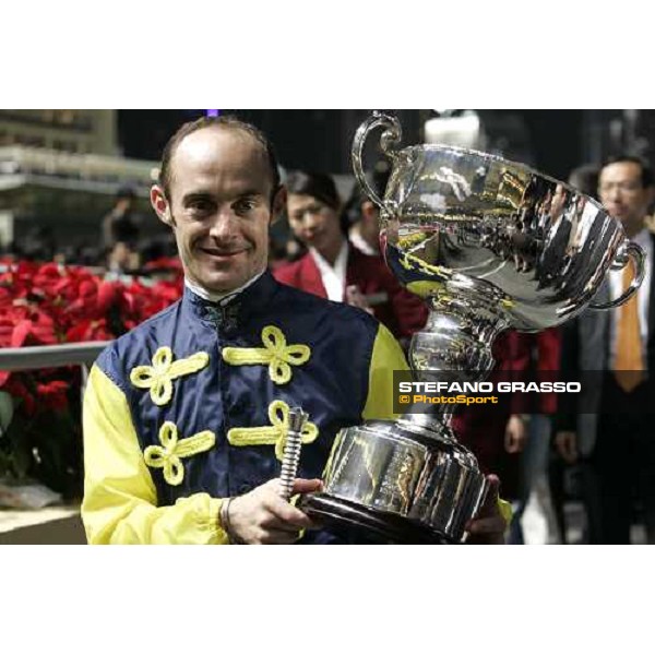 Olivier Peslier winner of the Cathay Pacific International Jockey\'s Championship Races at Happy Valley Hong Kong, 6th dec. 2006 ph. Stefano Grasso