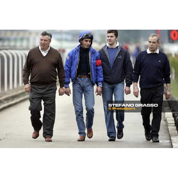 Giuseppe, Endo, Stefano and Alduino Botti after morning works at Sha Tin racecourse Hong Kong, 7th dec. 2006 ph. Stefano Grasso