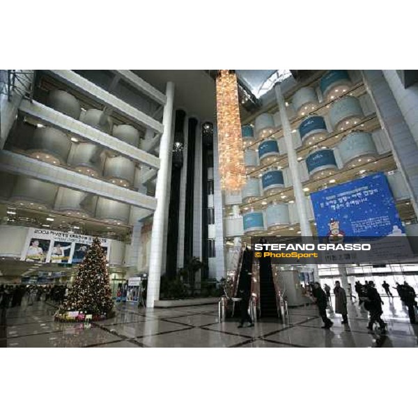 the entrance of the new grandstand at Seoul race park Seoul, 16th dec. 2006 ph. Stefano Grasso