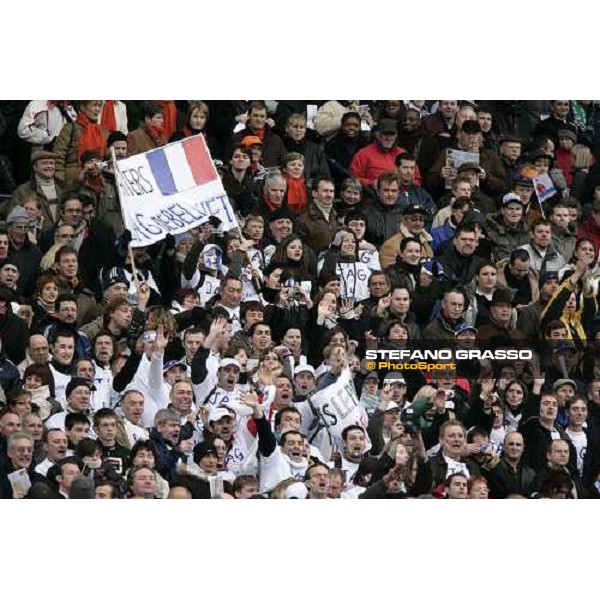 Jag de Bellouet and Christophe Gallier\'s supporters in the grandstand of Plateau du Gravelle Paris, Vincennes, 28th january 2007 ph. Stefano Grasso