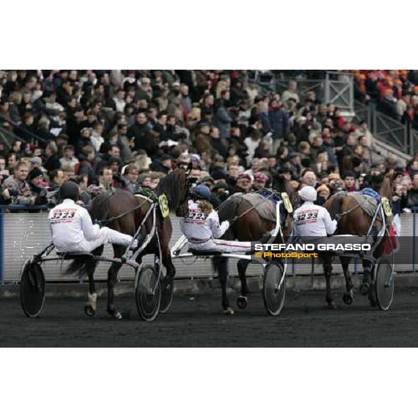 warm up for Kesaco Phedo(16), Jardy (17) and Kazire de Guez (13) before the Grand Prix d\' Amerique Paris Vincennes, 28th january 2007 ph. Stefano Grasso