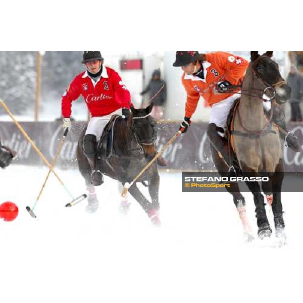 Nicolas Espain (Argentina) Team Maybach vs David Sterling jr. (Uruguay) Team Cartier 23¡ Cartier Polo World Cup on Snow in St. Moritz 2007 S.Moritz, 28th january 2007 ph. Daniele Salatin