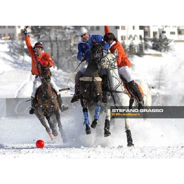 Team Maybach vs Team Bank Julius Bˆr - final 3rd 4th place 23¡ Cartier Polo World Cup on Snow in St. Moritz 2007 S.Moritz, 28th january 2007 ph. Daniele Salatin