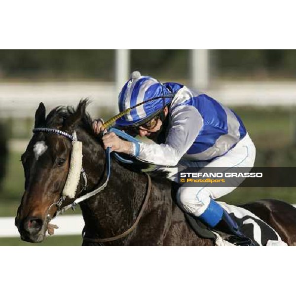 Dirck Fuhrmann on Amica goes to win the Premio XXIX Steeple Chase delle Capannelle Rome, 4th february 2007 ph. Stefano Grasso