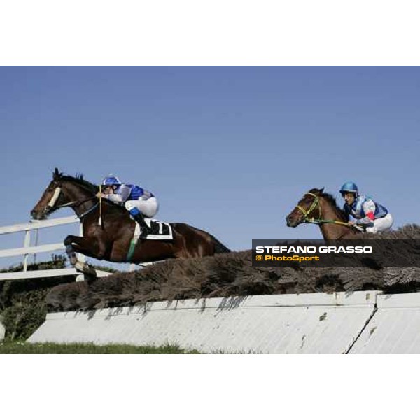 Dirk Fuhrmann on Blu Santillana jumps the last fence and goes to win the Premio Giulio Giannelli Viscardi Rome, 4th february 2007 ph. Stefano Grasso