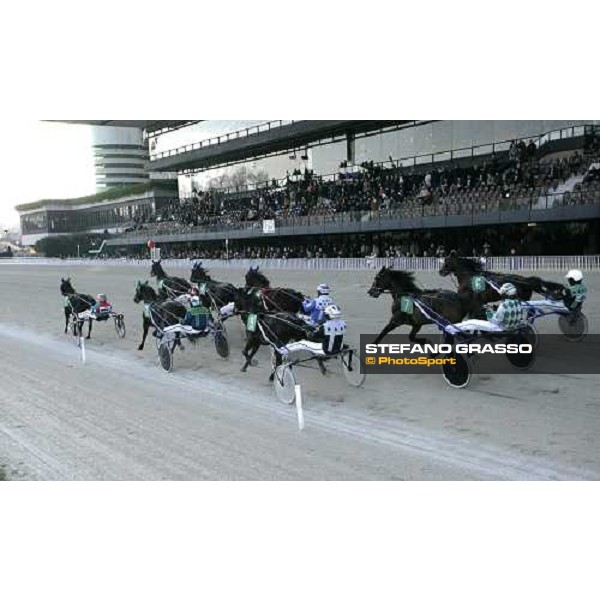 horses on the straight at San Siro racatrack Milan, San Siro 11th february 2007 ph. Stefano Grasso