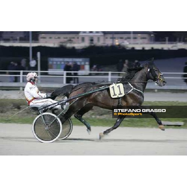 warming up for Roberto Vecchione and Cosmos Rob before the Gran Premio Encat \'Memorial Fausto Branchini\' Milan, San Siro 11th february 2007 ph. Stefano Grasso